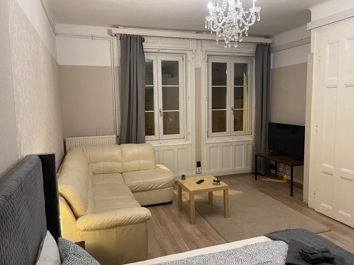 Cozy Apartment On Raday Corso Boedapest Buitenkant foto